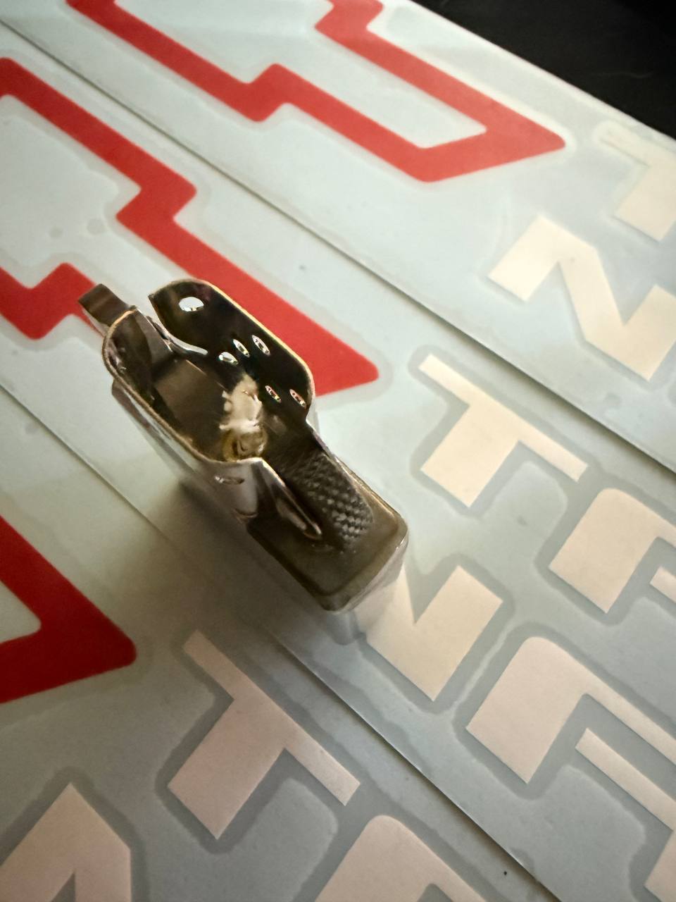Зажигалка  zippo  2